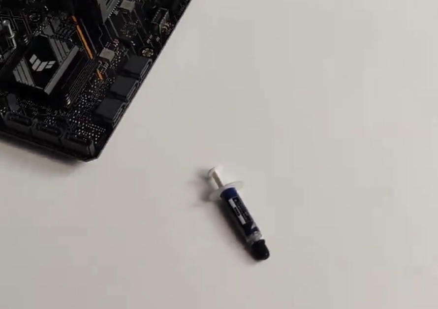 使用CPU散热硅脂时选哪个牌子好？不同价格的CPU散热硅脂有什么区别