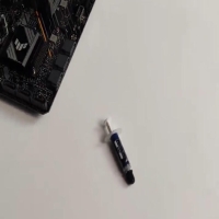 使用CPU散热硅脂时选哪个牌子好？不同价格的CPU散热硅脂有什么区别