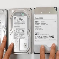 用4块硬盘来做raid5还是10？用什么raid更合适一些？